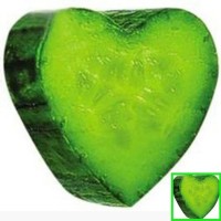 供應心形黃瓜，外觀新穎大受歡迎