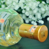 內蒙古特產(chǎn)53度.42度北冬蟲夏草酒營養(yǎng)健康廠家批發(fā)禮盒禮品酒