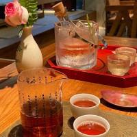 分享成都品茶喝茶：探尋成都品茶工作室品味qt茶湯里的時(shí)光褶皺